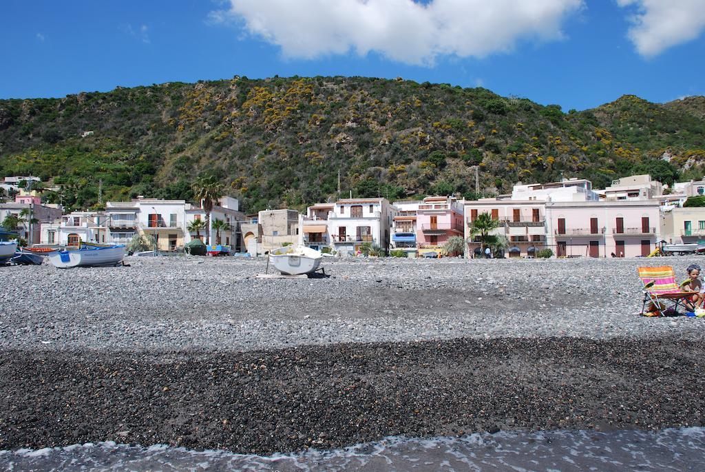 Vulcanoconsult Appartamenti Spiaggia Lipari  Dış mekan fotoğraf