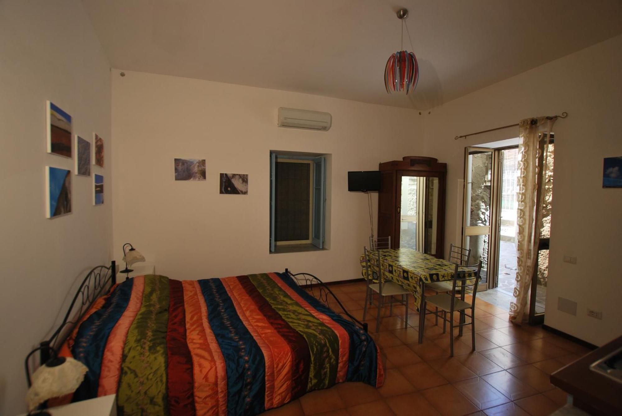 Vulcanoconsult Appartamenti Spiaggia Lipari  Oda fotoğraf